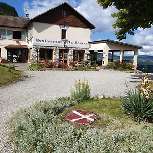Hotel La Source Jacquet Depuis 1954 Et, Saint-Jean-de-Chevelu